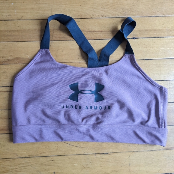 Under Armour sports bra - Picture 1 of 2